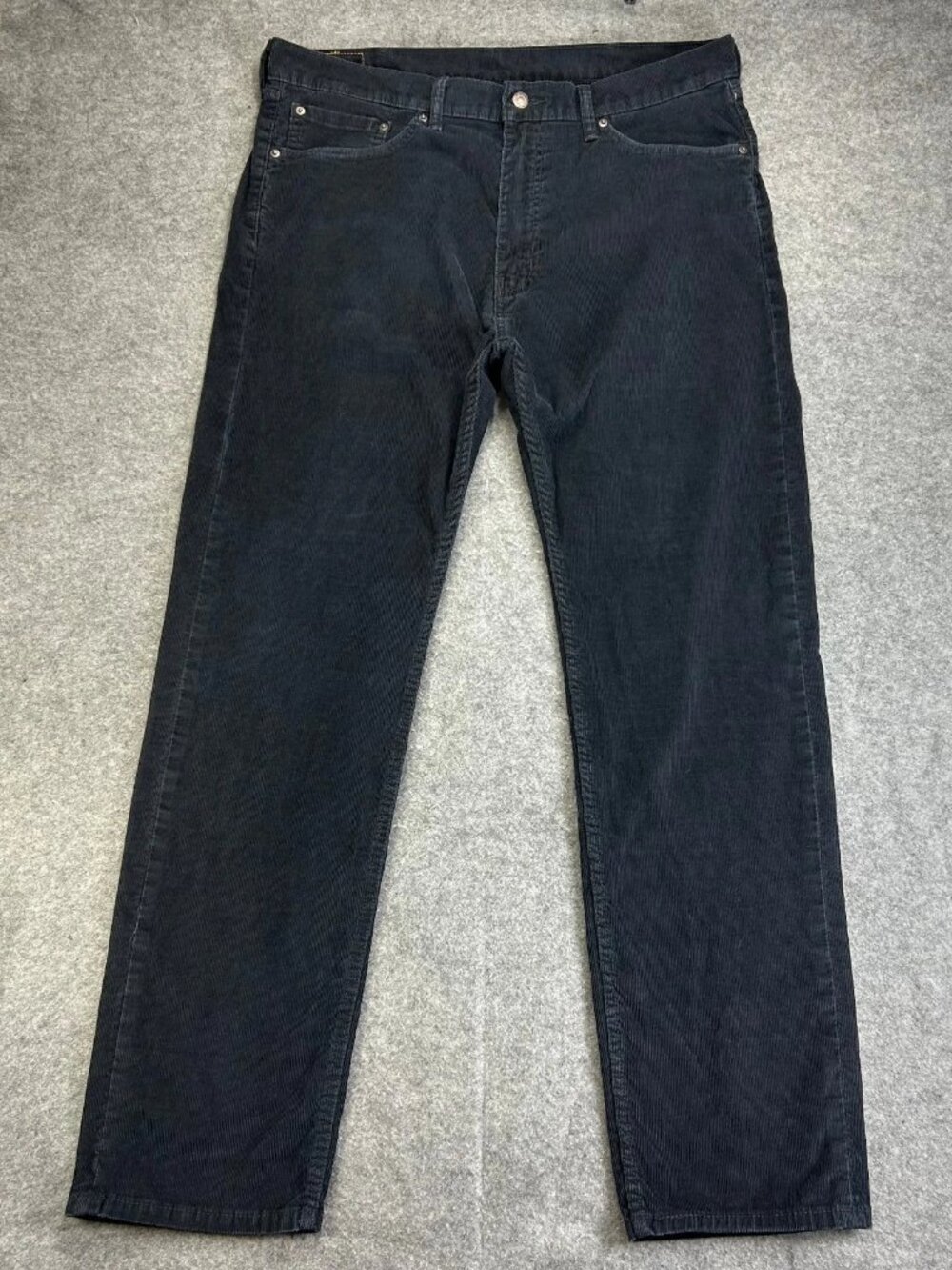Levi's 505 Corduroy Pants Mens 38x34 Black Straight Leg Mid Rise Flat Front